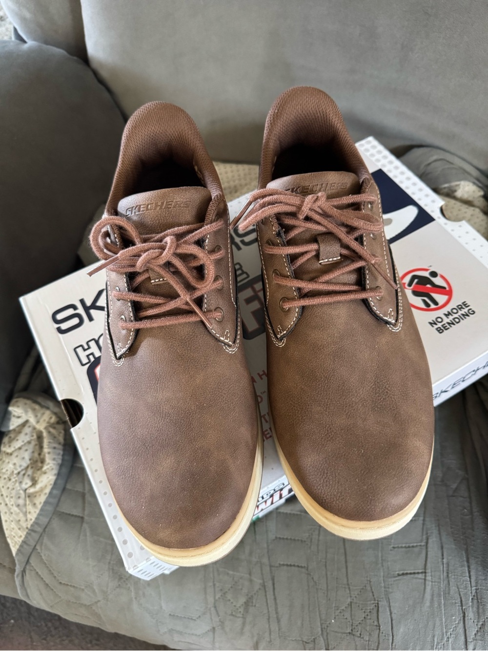 Skechers Men's Brown Lace-Up hands free swift fit